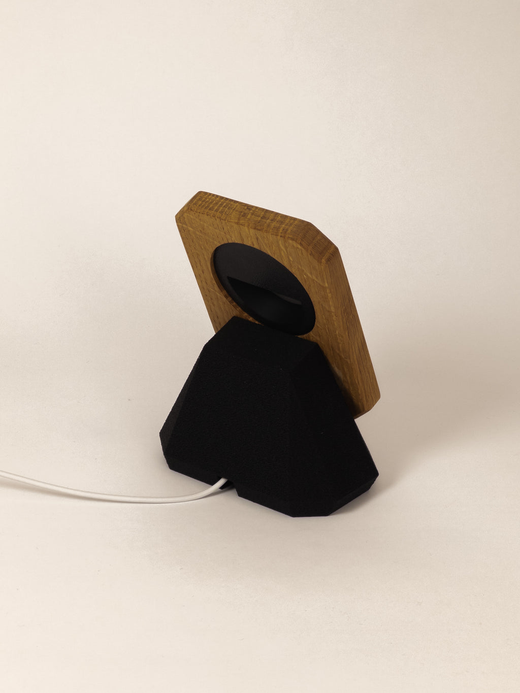 Monolith Magsafe Ladeständer